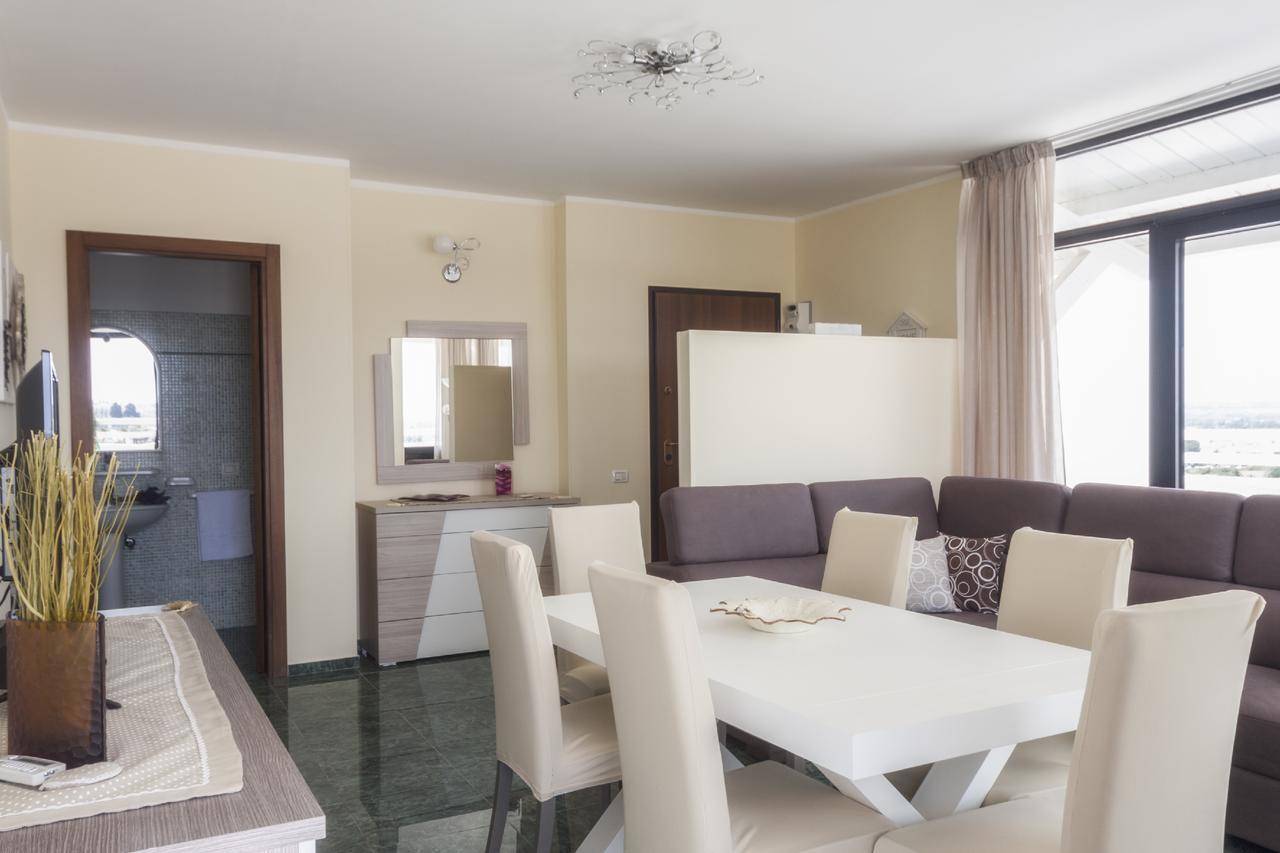 Apartamento Attico Saker Racale Exterior foto
